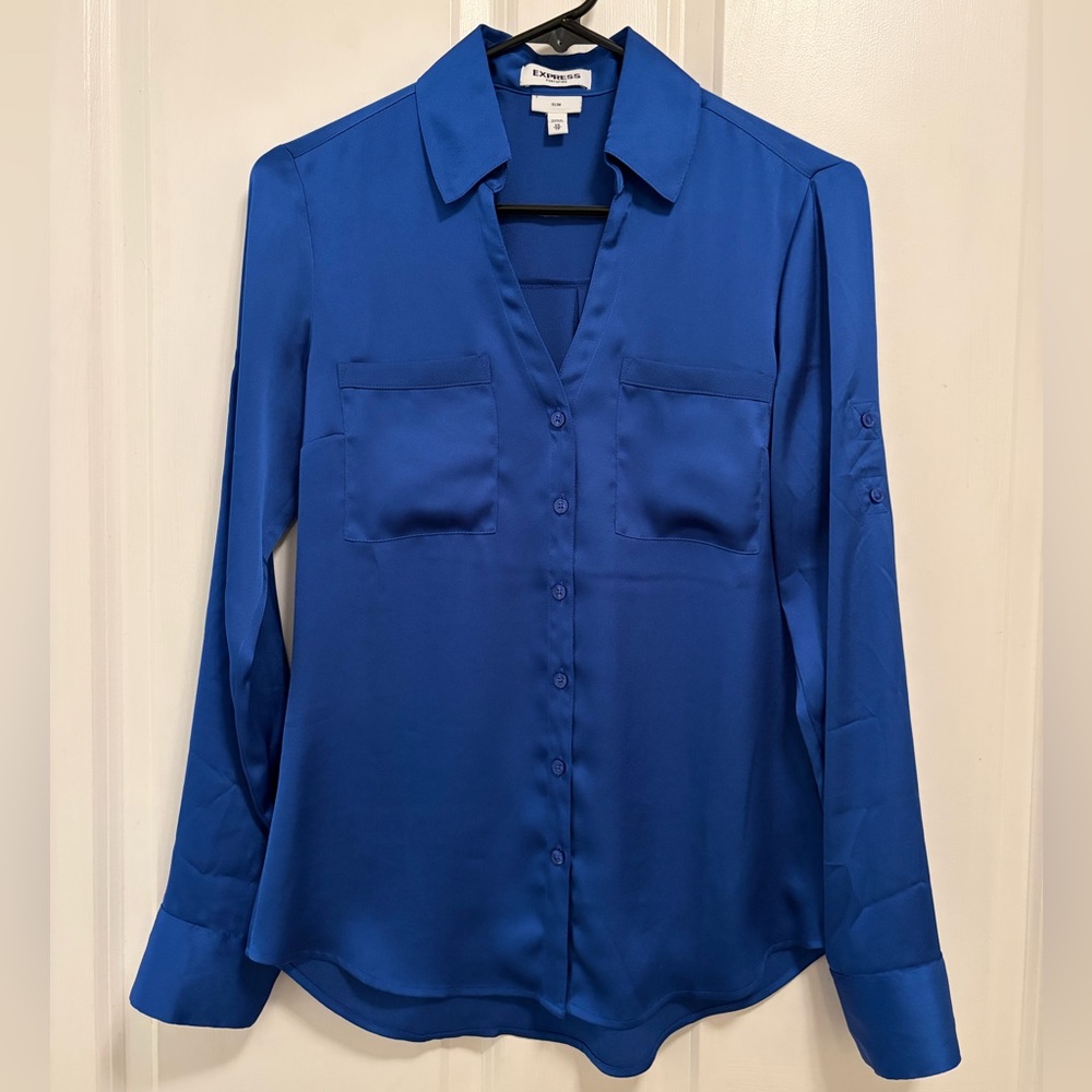 Express Portifino Women’s Button-Up Blouse